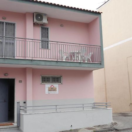 B&B Casa Di Lauro Trecase Екстер'єр фото